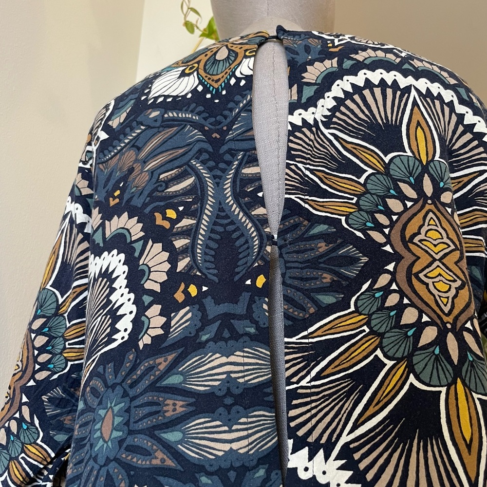 H&M Maxi Pattern Dress - Picture 5 of 9